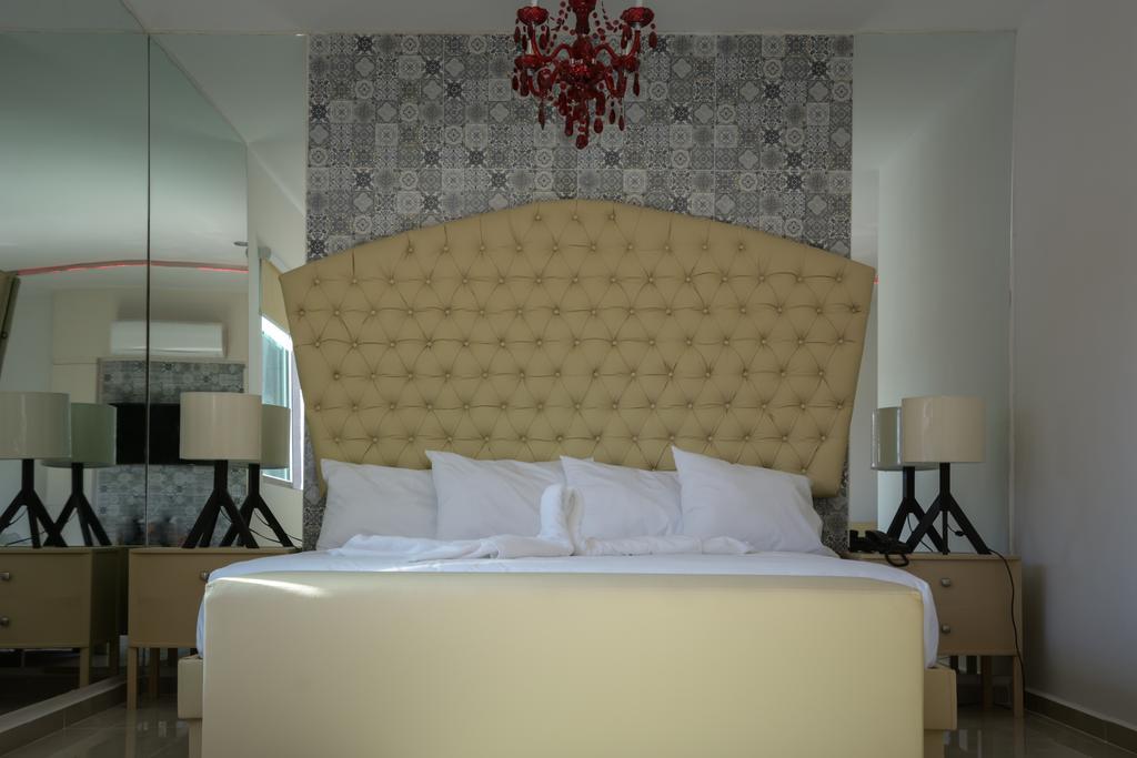 Vita Love Hotel Merida Exterior photo