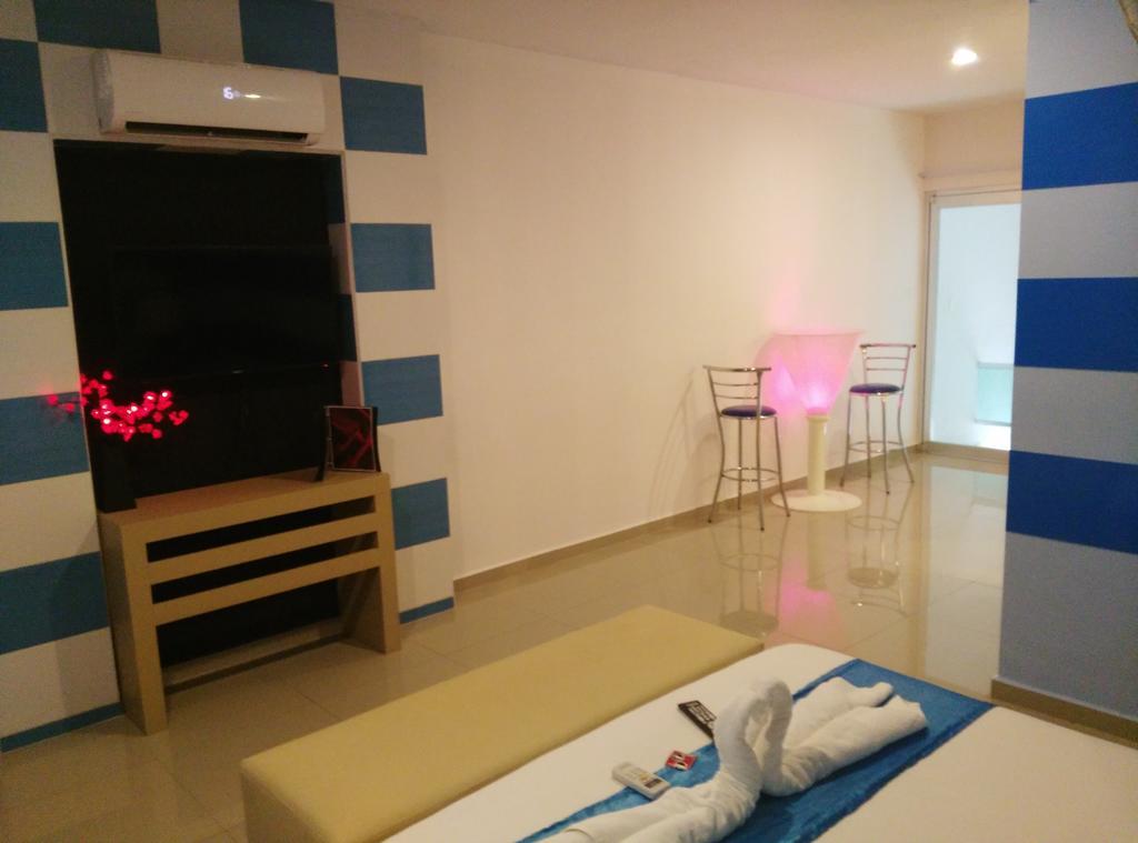 Vita Love Hotel Merida Exterior photo