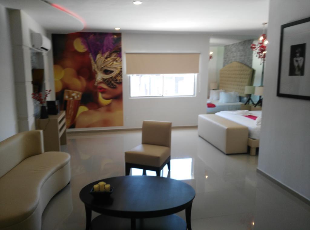Vita Love Hotel Merida Exterior photo