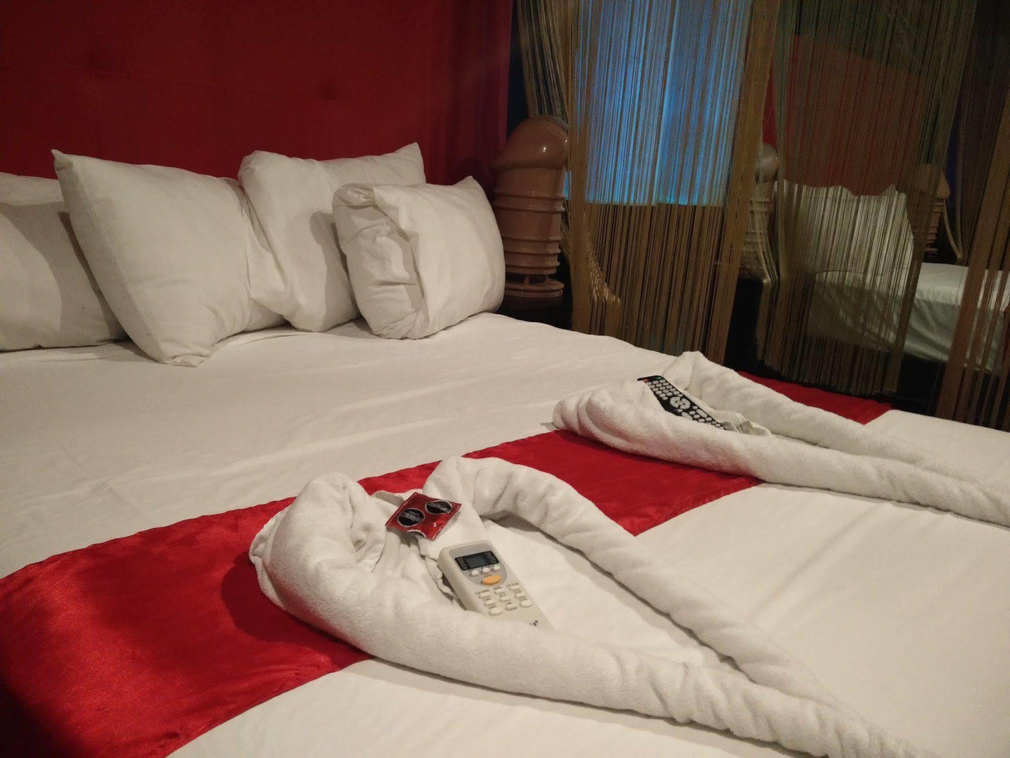 Vita Love Hotel Merida Exterior photo