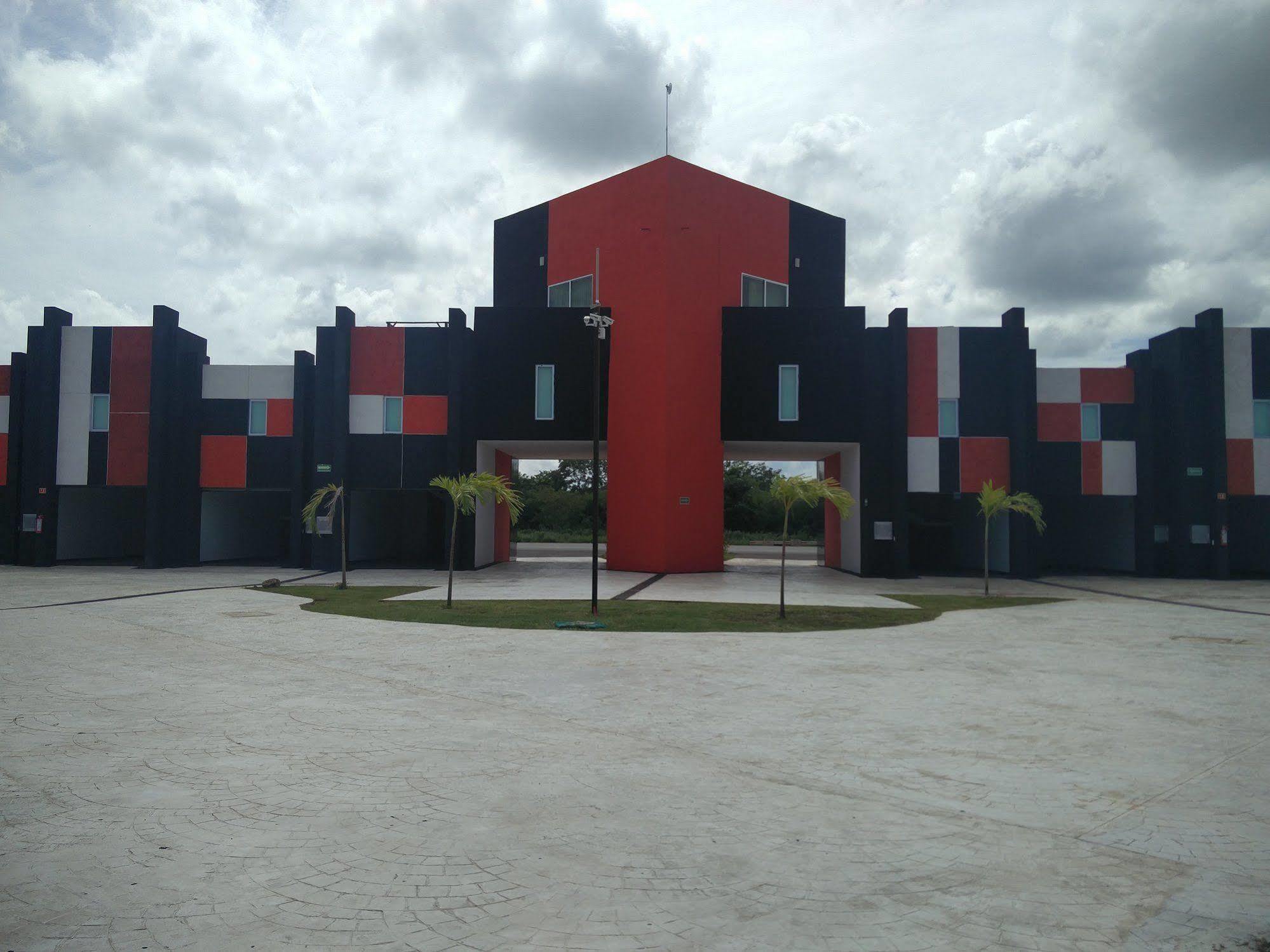 Vita Love Hotel Merida Exterior photo